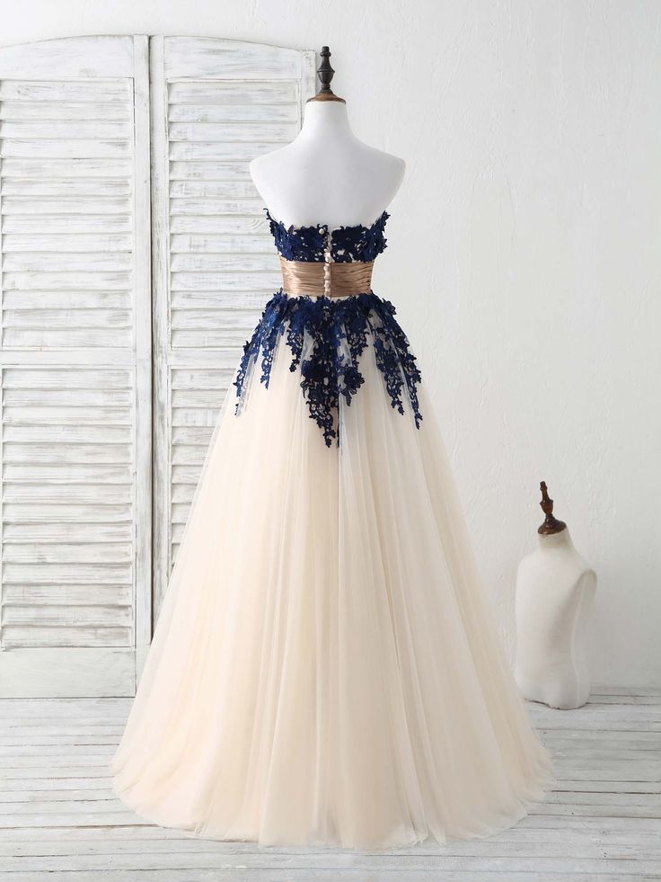 Beautiful A Line Strapless Lace Applique Tulle Long Prom Dress,Evening Dress GG756